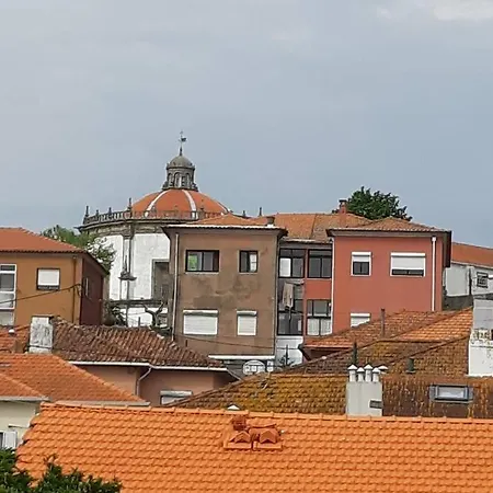Cozy House - Close To Metro, Wine Cellars - Host8 Apartment